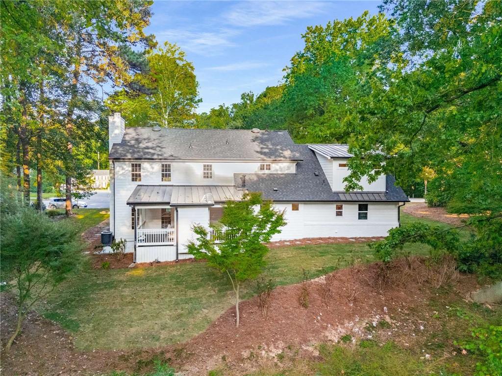 4942 Lakeland Woods Court