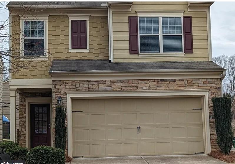 Location, location, location! Close to abundant shopping, including Super Target, Walmart, Patel Brothers, Big Creek Greenway, numerous restaurants, and more. A grand two-story foyer welcomes you home to hardwood floors throughout the main level. Spacious kitchen with stone countertops and stained cabinets has a view of the great room. Elegant dining area and a great room featuring a wall of windows and a fireplace. Upstairs, the expansive owner’s suite includes a bathroom with dual sinks, a separate tub and shower, tile floors, and a walk-in closet. Family-friendly level lot with many welcoming neighbors. Vibrant community, perfect for living and relaxing.