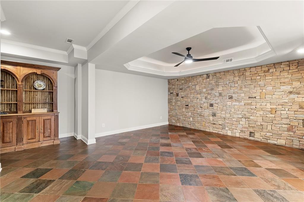 White Columns - Residential
