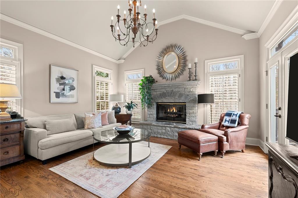 White Columns - Residential