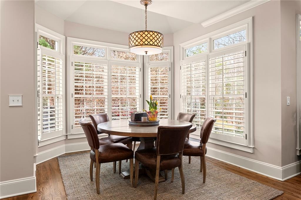 White Columns - Residential