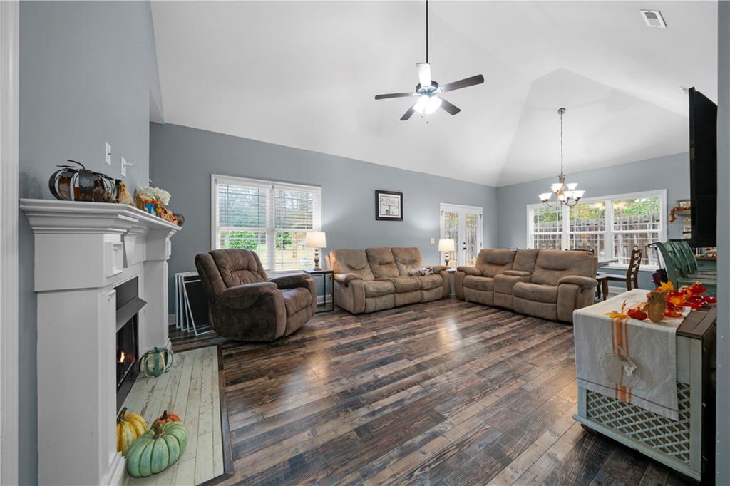 50 Round Rock Circle NE