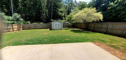 A home in Dacula