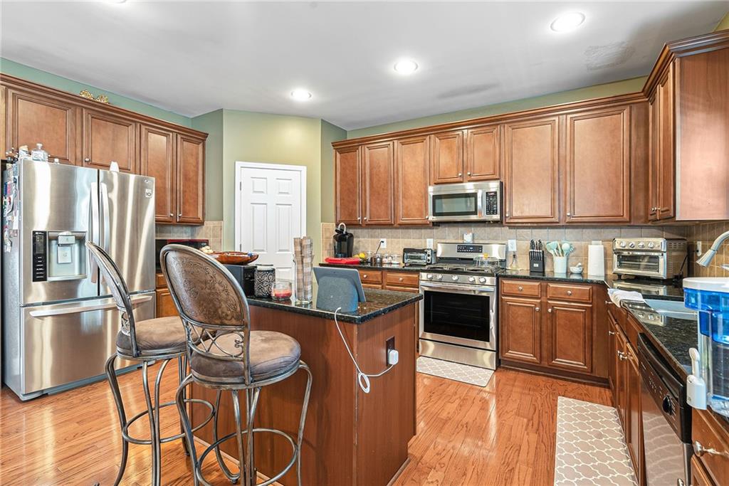 3798 Broadleaf Walk, Snellville, Georgia image 8