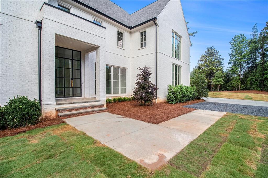 530 Old Cobblestone Drive