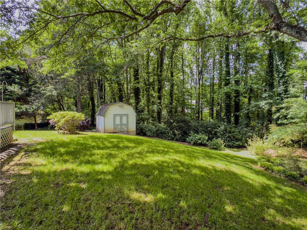 5841 Covered Wagon Trail, Lilburn, Georgia image 35
