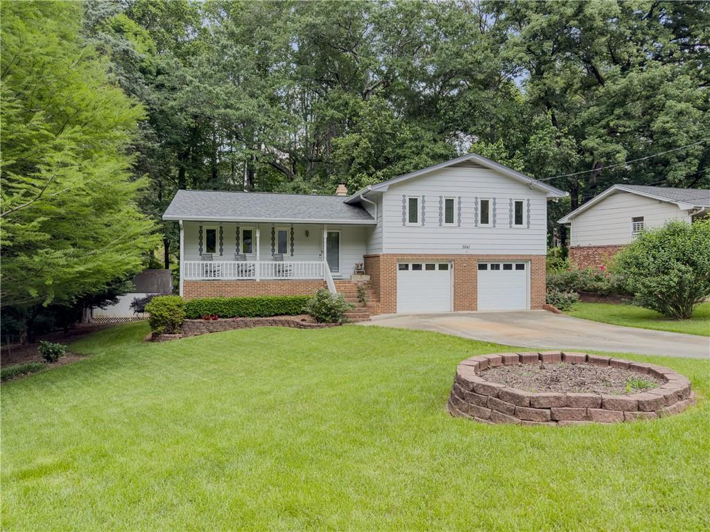 5841 Covered Wagon Trail, Lilburn, Georgia image 39