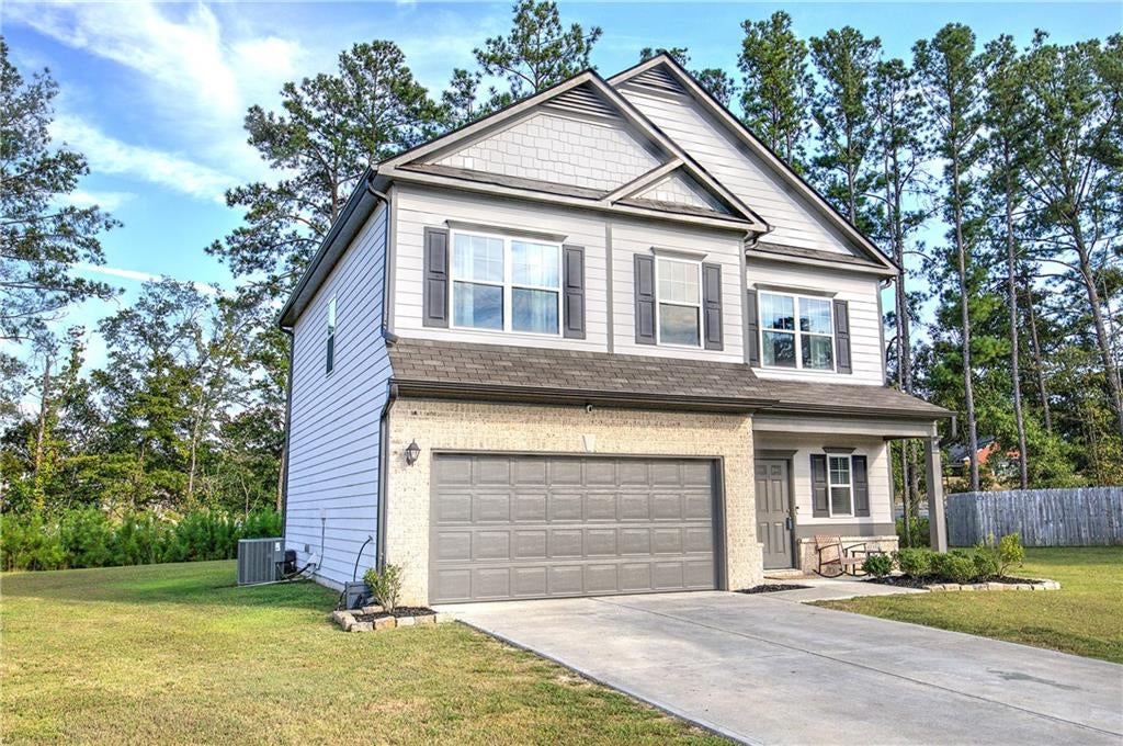 16 Maycroft Court NE