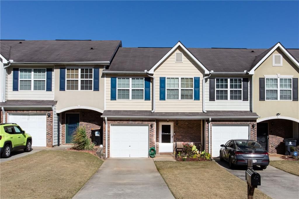 Photo of 690 Georgetown Lane, Jonesboro, GA 30236 (MLS # 7675011)