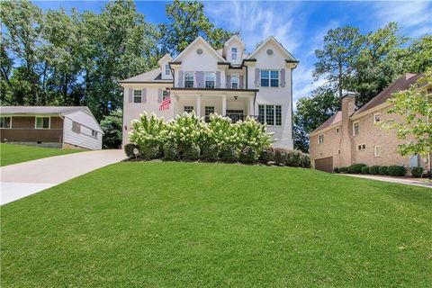 2939 Parkridge Drive NE Brookhaven GA 30319