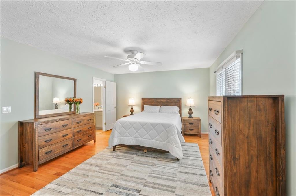 Holcomb Springs - Residential