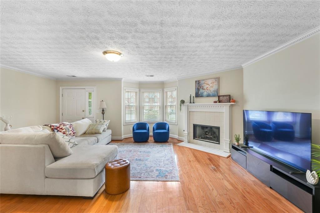 Holcomb Springs - Residential