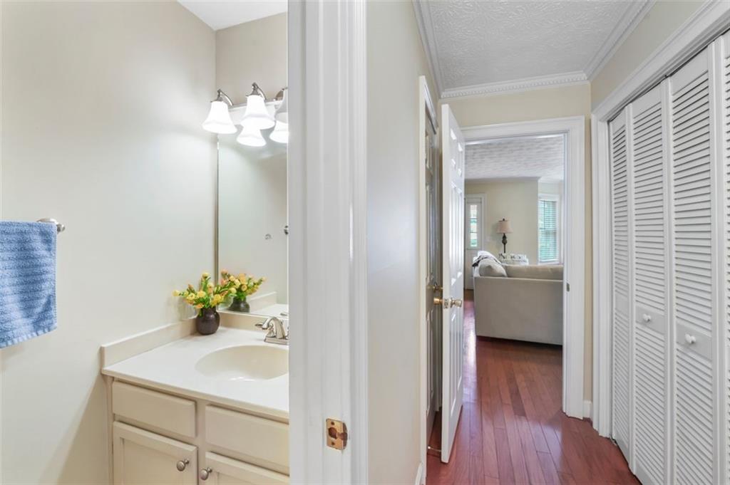 Holcomb Springs - Residential