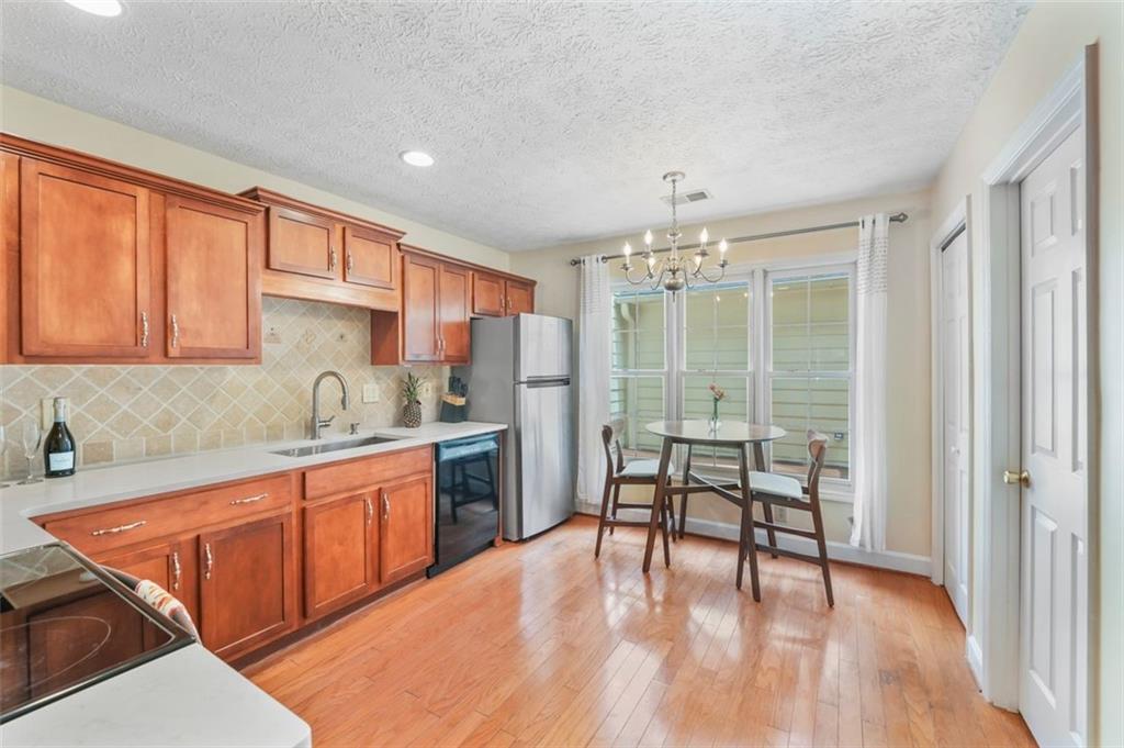 Holcomb Springs - Residential