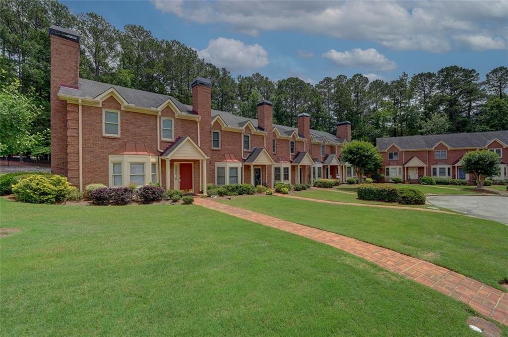 Holcomb Springs - Residential