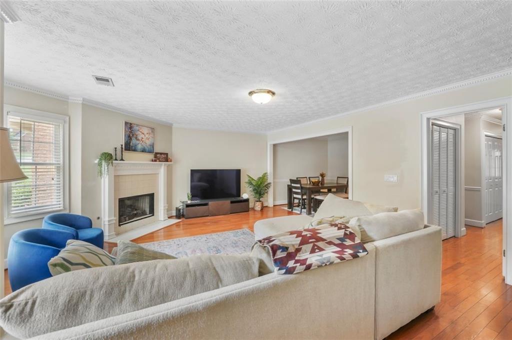 Holcomb Springs - Residential