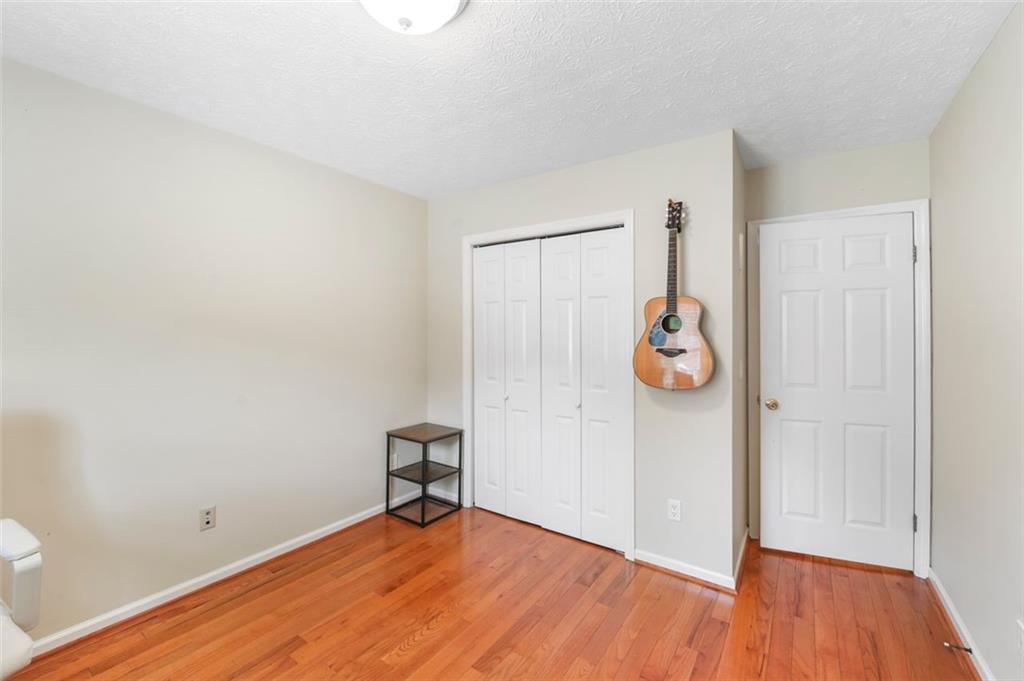 Holcomb Springs - Residential
