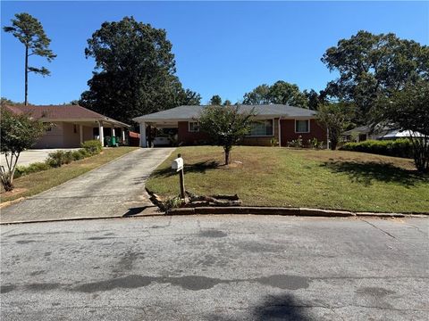 2118 GLENDALE Drive Decatur GA 30032