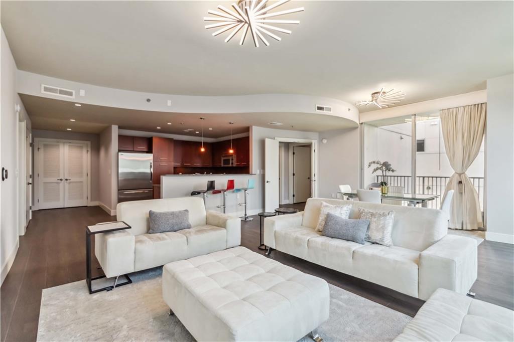 20 10th Street NW 704