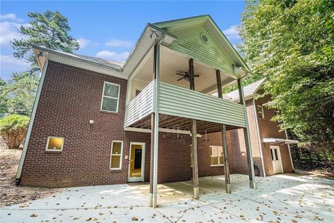 A home in Lilburn