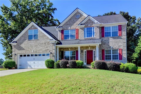 Homes For Sale - 830 Wisteria View Court<br/> Dacula, GA 30019