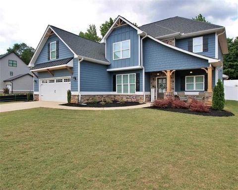 A home in Locust Grove