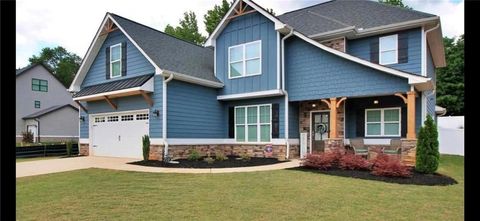 A home in Locust Grove