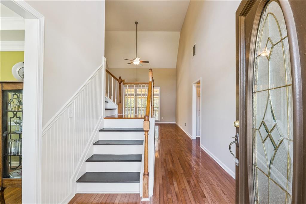 9255 Old Preserve Trail