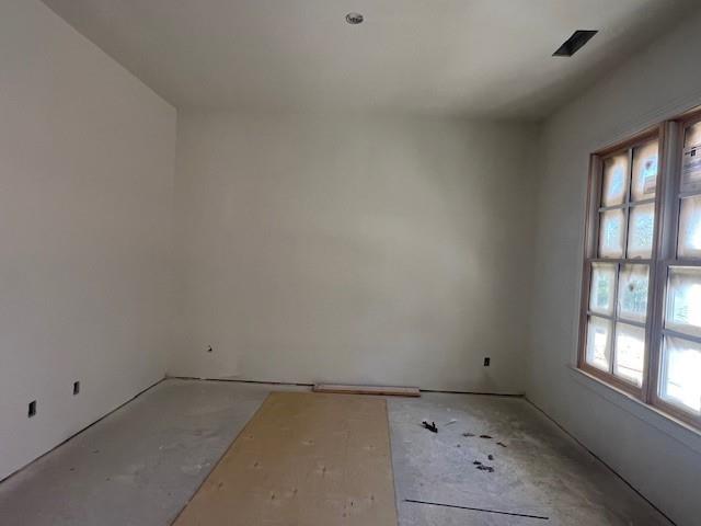 8135 Heardsville Court