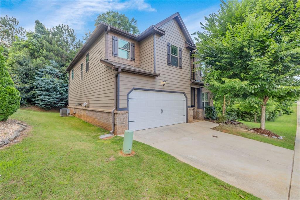 121 Escalade Drive