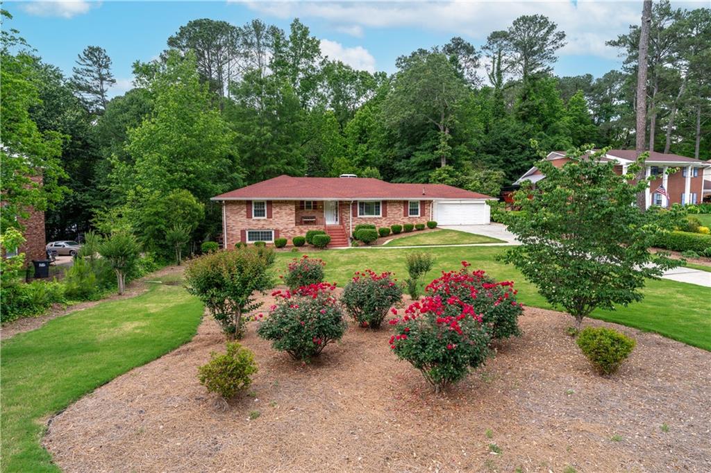 2655 Hayden Drive, East Point, Georgia image 6