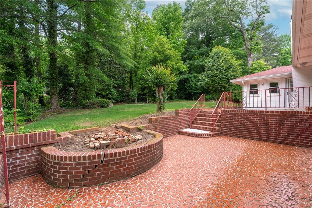 2655 Hayden Drive, East Point, Georgia image 27