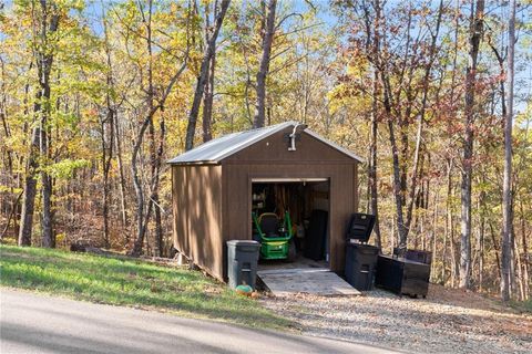 A home in Talking Rock