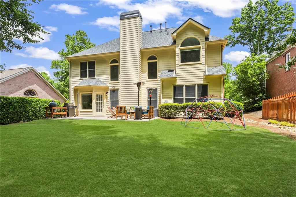 350 Medridge Drive, Johns Creek, Georgia image 6