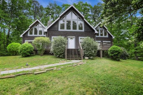 Multifamily For Sale - 101 Yellow Bluff Road<br/> Lumpkin County, Dahlonega, GA 30533