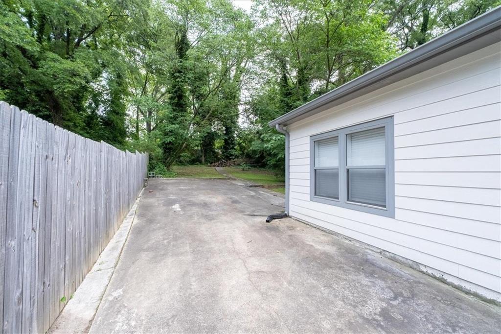 2284 Dauphine Street, East Point, Georgia image 31