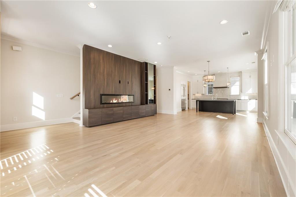 Downtown Alpharetta - Residential Lease