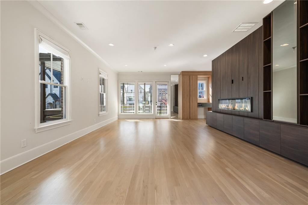 Downtown Alpharetta - Residential Lease