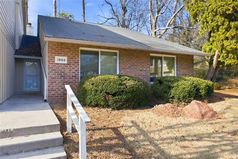 1900 Powers Ferry Trace SE Marietta GA 30067