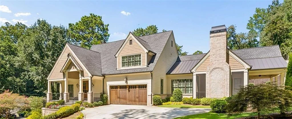1200 Briarwood Drive NE
