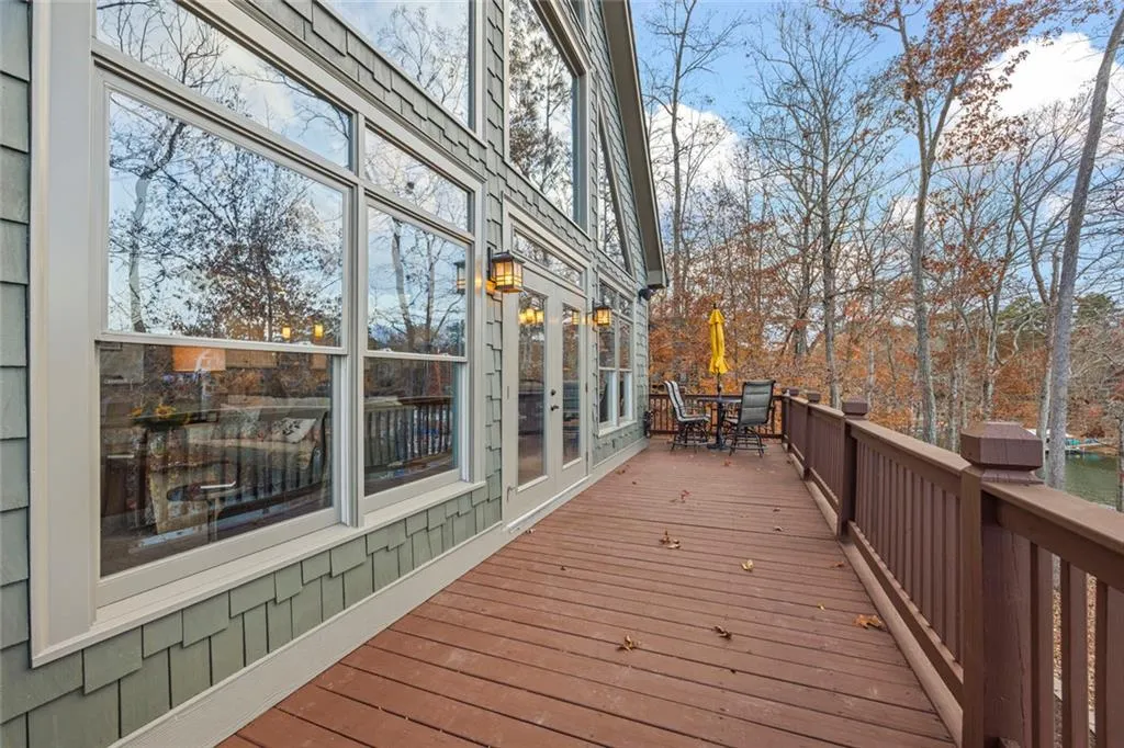 Martin, Georgia 30557, United States, 6 Bedrooms Bedrooms, ,4 BathroomsBathrooms,Residential,Active,250948