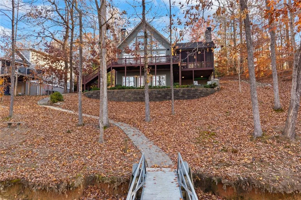 Martin, Georgia 30557, United States, 6 Bedrooms Bedrooms, ,4 BathroomsBathrooms,Residential,Active,250948