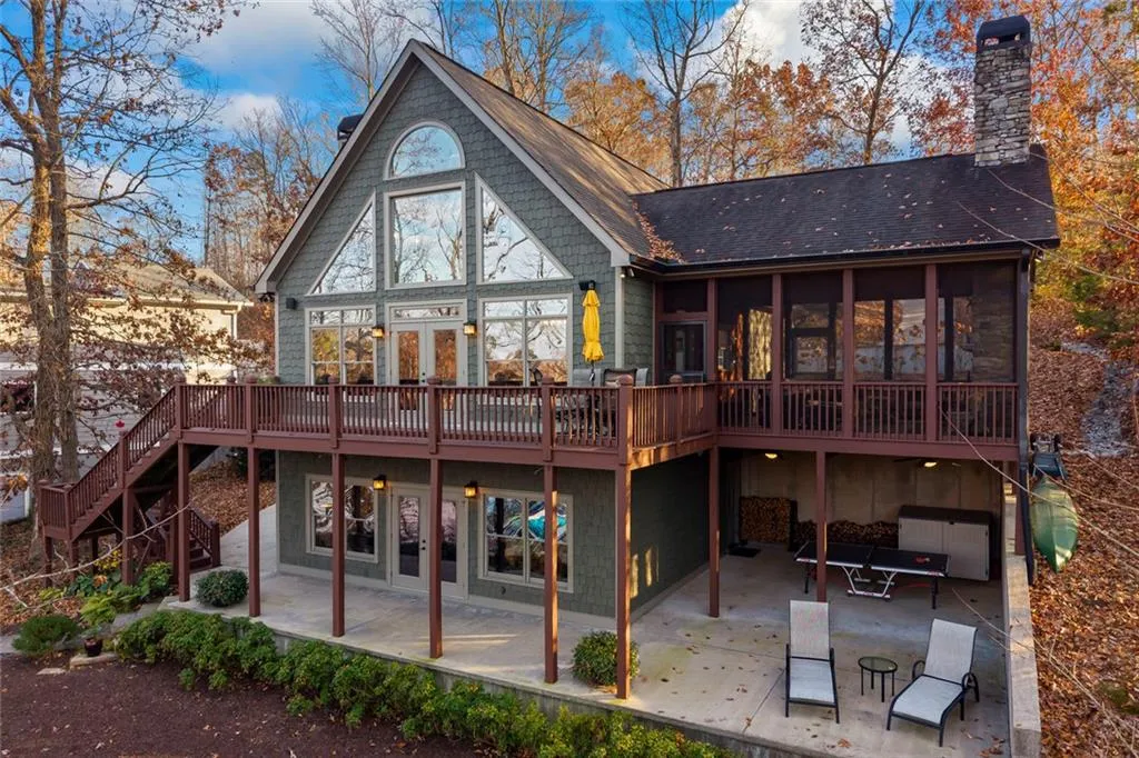 Martin, Georgia 30557, United States, 6 Bedrooms Bedrooms, ,4 BathroomsBathrooms,Residential,Active,250948