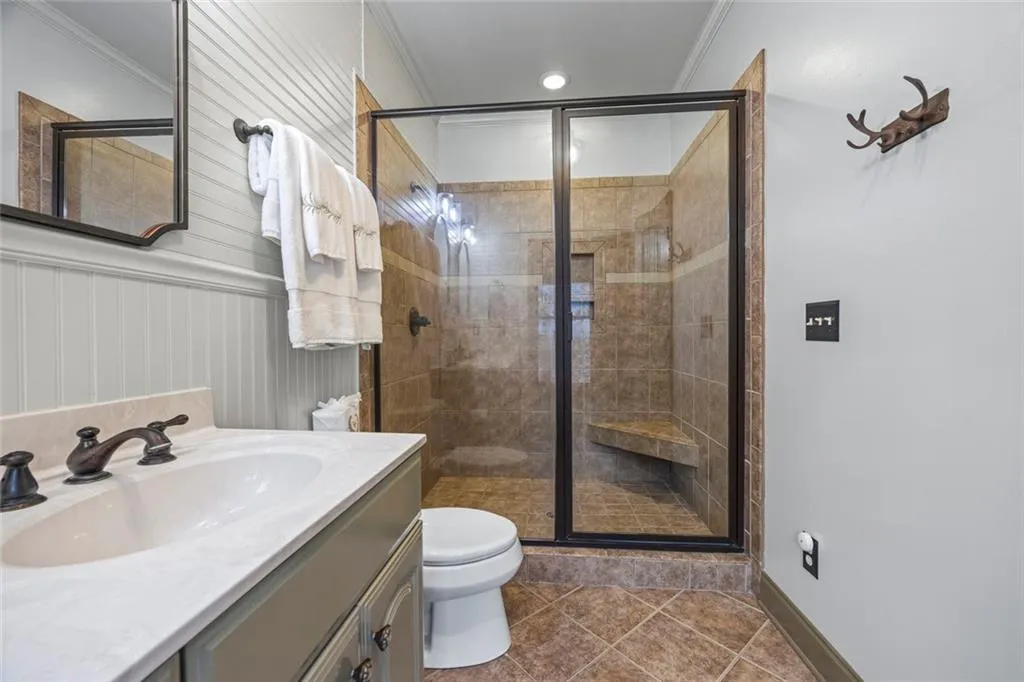 Martin, Georgia 30557, United States, 6 Bedrooms Bedrooms, ,4 BathroomsBathrooms,Residential,Active,250948