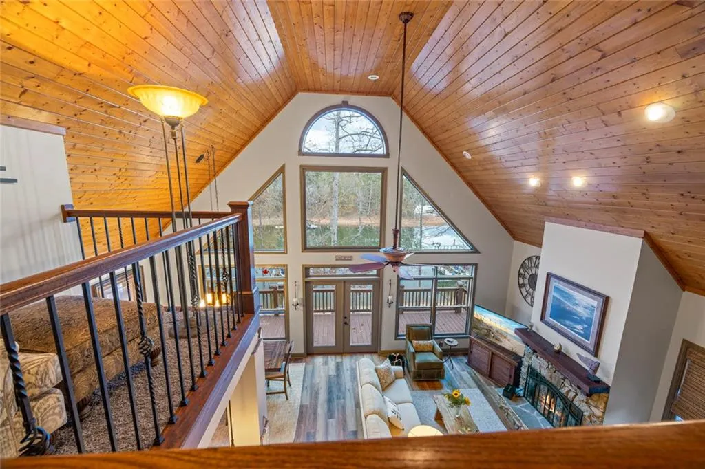 Martin, Georgia 30557, United States, 6 Bedrooms Bedrooms, ,4 BathroomsBathrooms,Residential,Active,250948