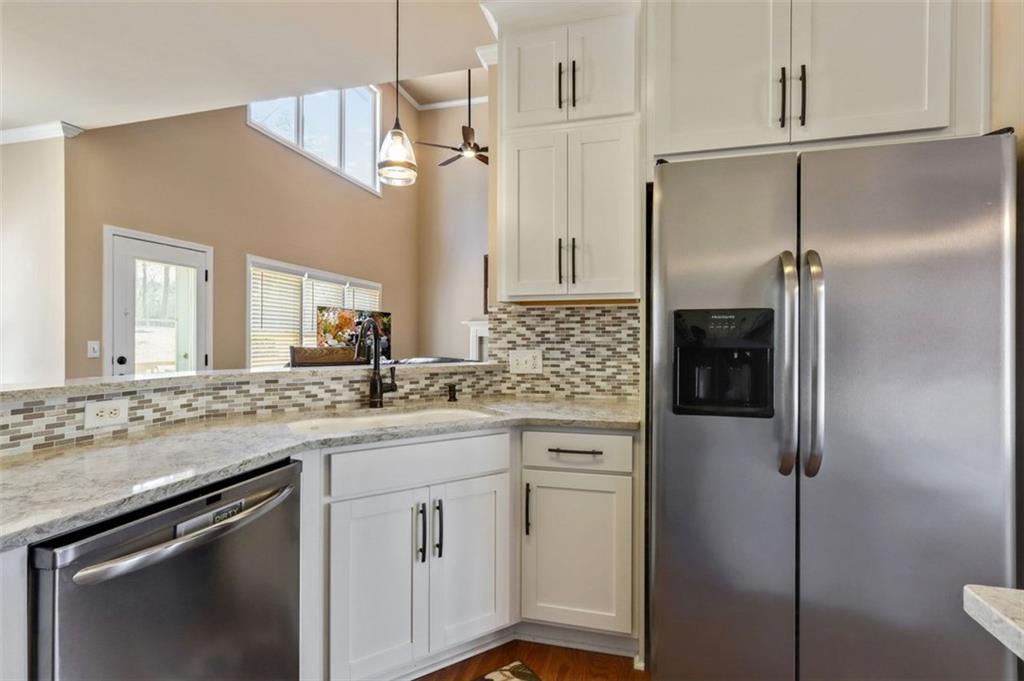 2046 Woodside Park Drive, Woodstock, Georgia image 9