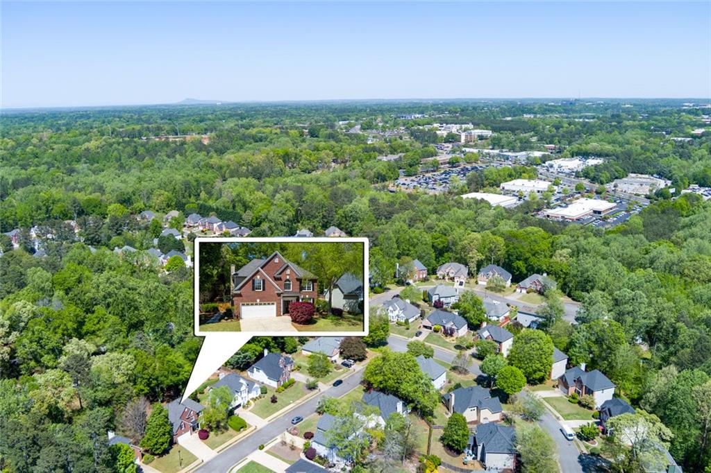530 Arbor Creek Court, Roswell, Georgia image 2