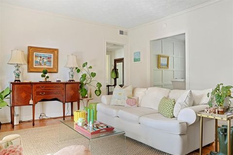 2230 Peachtree Road NW A6 Atlanta GA 30309