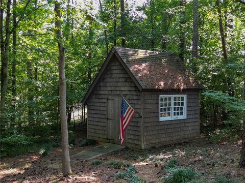 A home in Calhoun