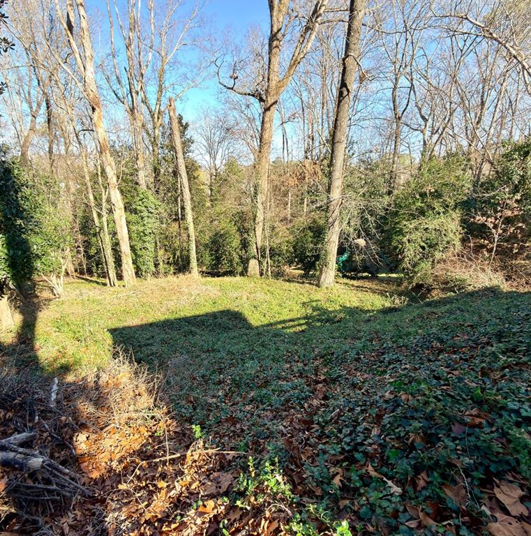 1673 Mount Paran Road